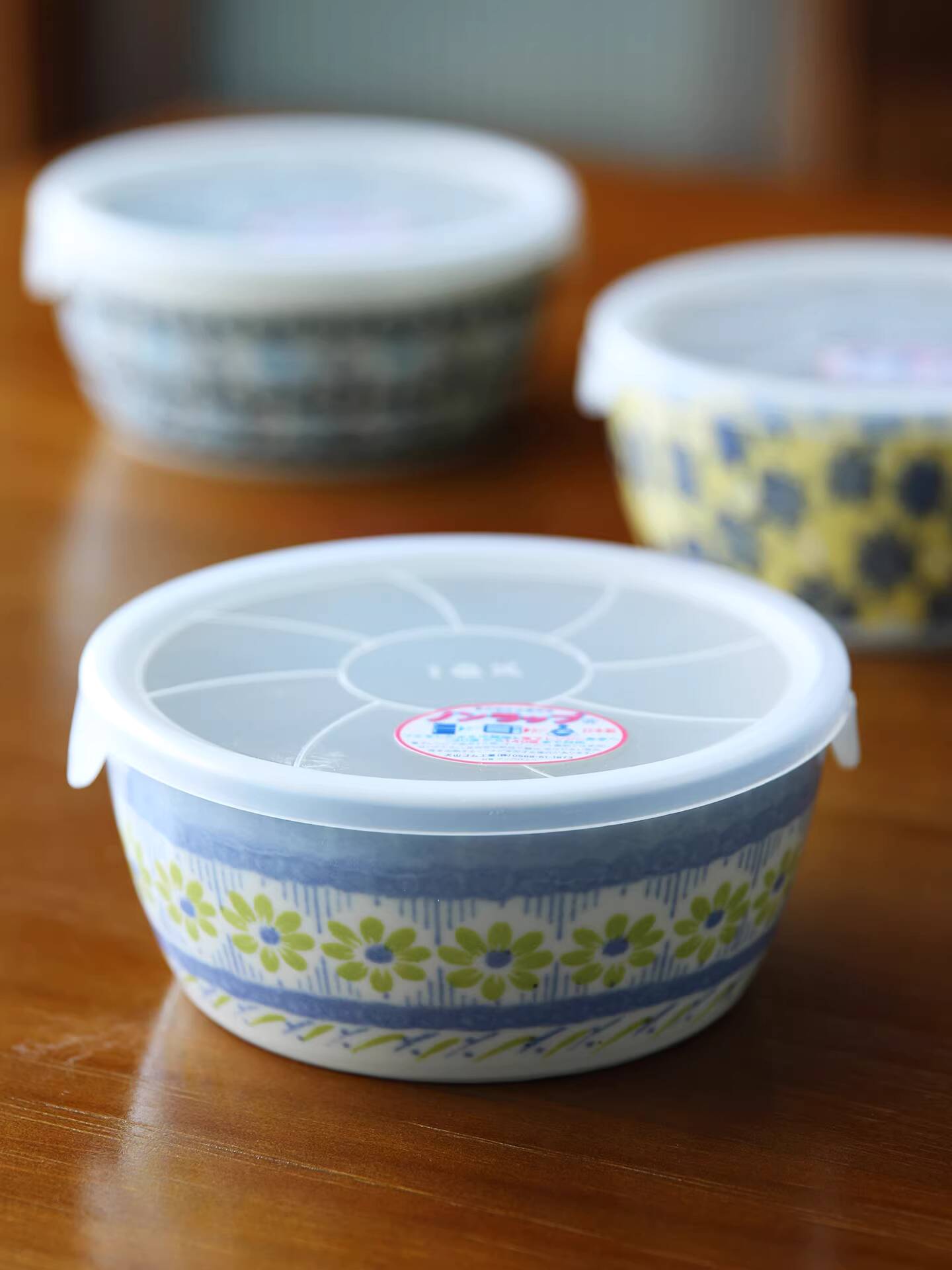 在庫ありの陶器製日本輸入食品容器（蓋付き）、セラミック製丸型 - Food In Japanese Snacks のレビューと価格